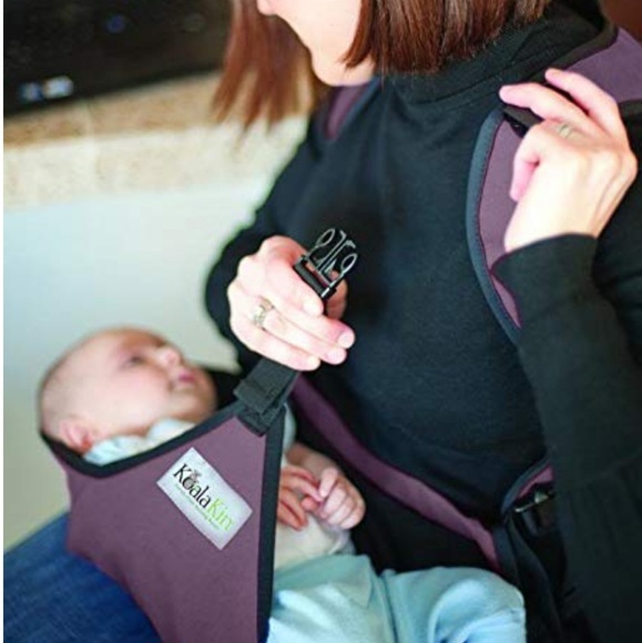 hands free nursing carrier